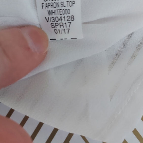 Banana Republic Floral Tunic Blouse - Picture 7 of 8